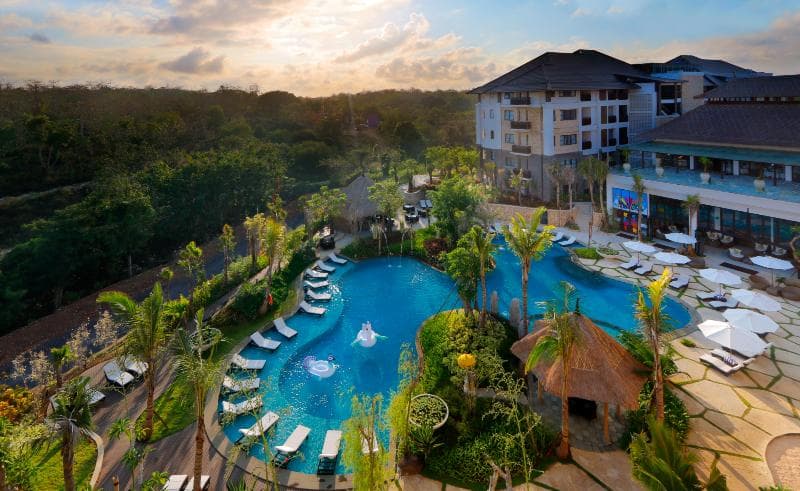 Royal Tulip Springhill Resort Jimbaran 1