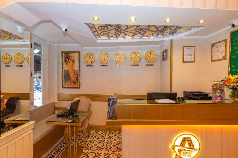 Alpek Hotel 5