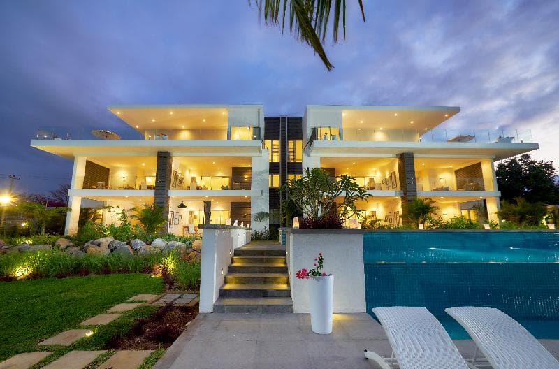 Myra Seafront Suites And Penthouses By Lov 2