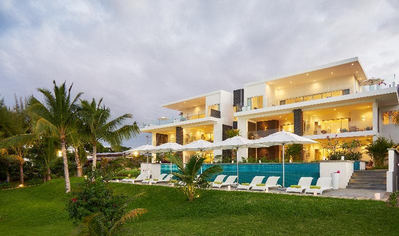 Myra Seafront Suites And Penthouses By Lov 3