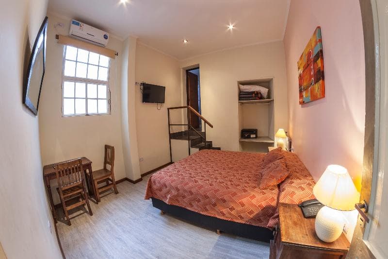 Hotel Reina 5