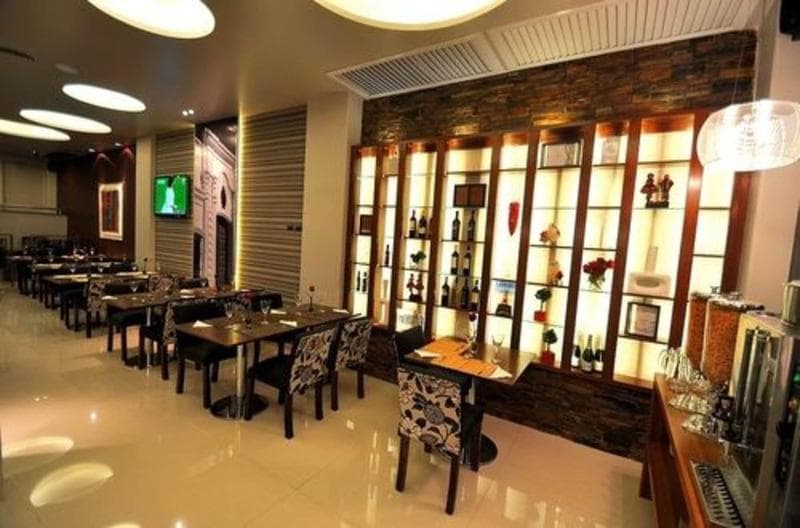 Hotel Bicentenario Suites & Spa 3