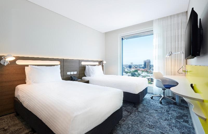 Holiday Inn Express Brisbane Central 3