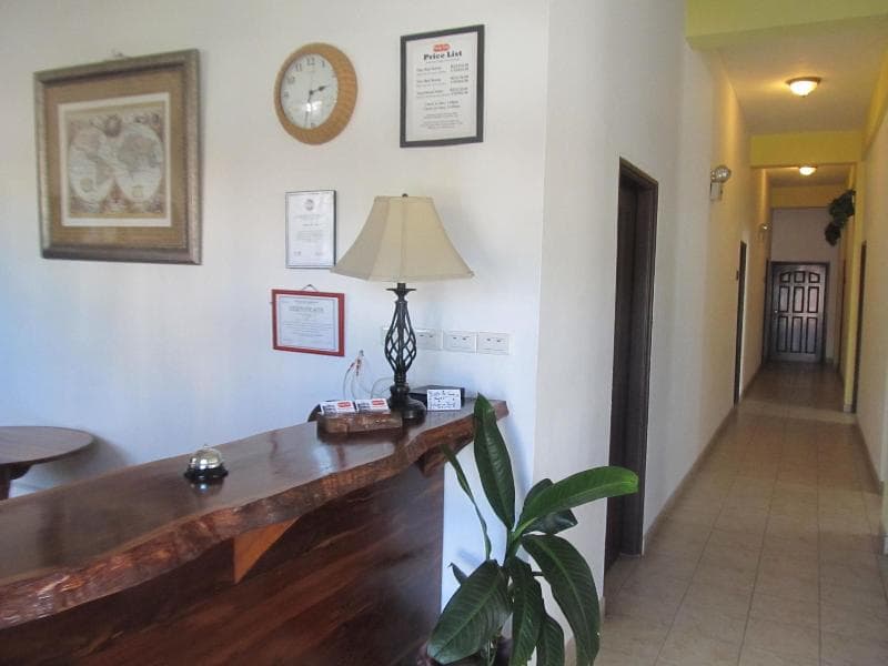 Easy Inn Hotel 4