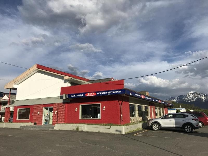 Valemount Vacation Inn photo 1