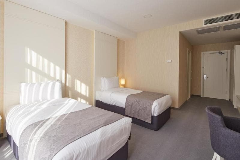 Gallery Palace Kosher Hotel 5