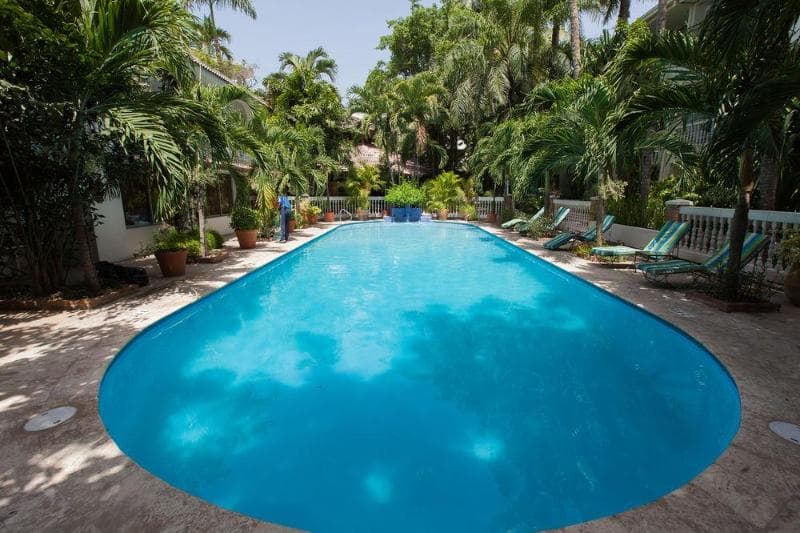 Le Plaza Hotel 4