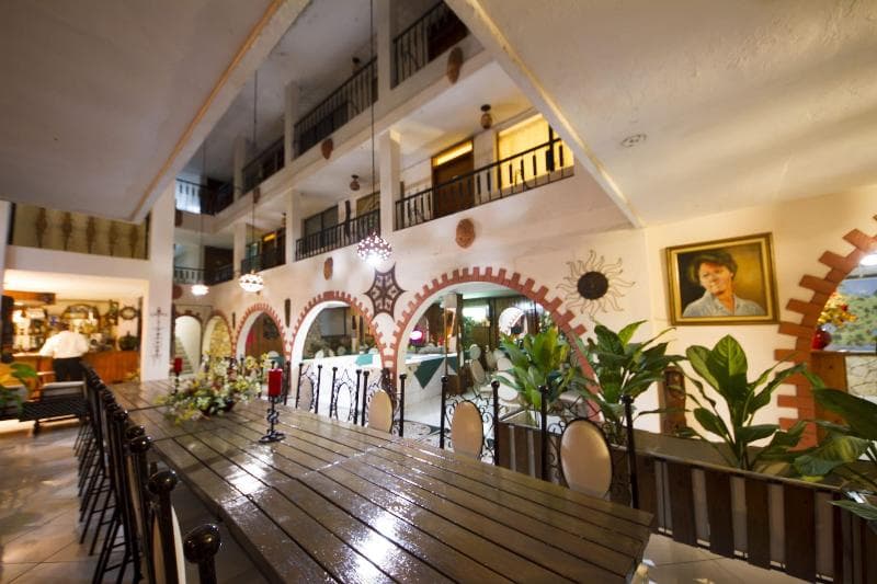 Ideal Villa Hotel 3