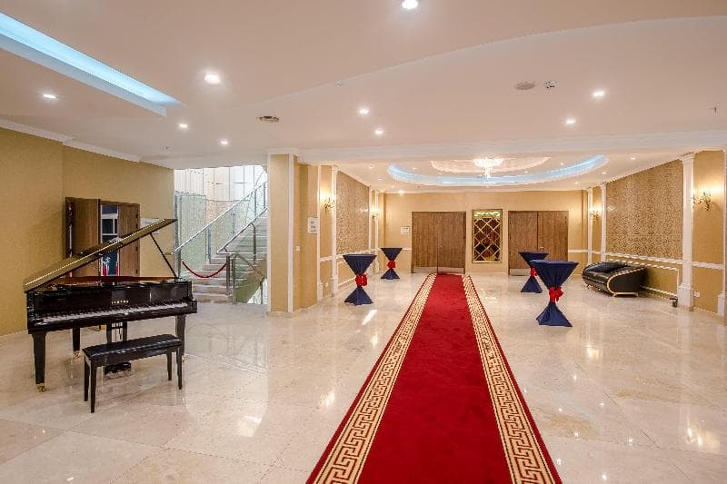 Holiday Inn Ulaanbaater photo 1