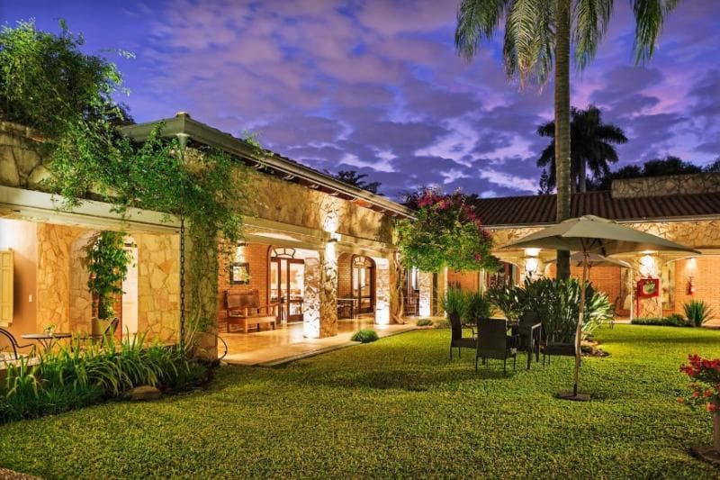 Las Lomas Casa Hotel 2