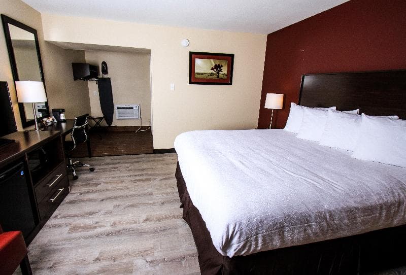 Red Roof Inn Plus+ Williams - Grand Canyon photo 1