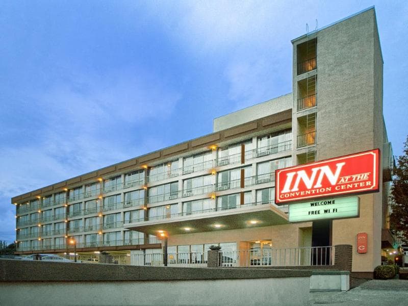Inn At The Convention Center photo 1