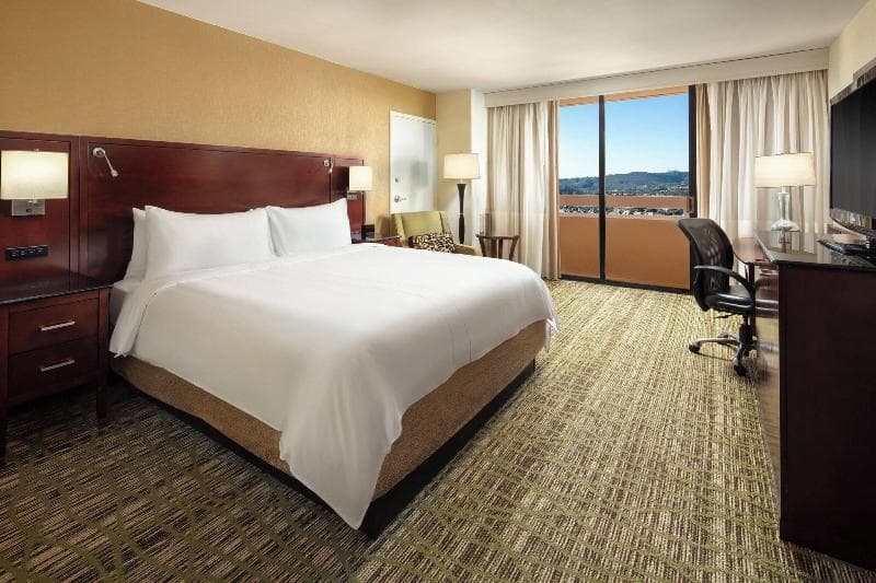 San Diego Marriott La Jolla photo 1
