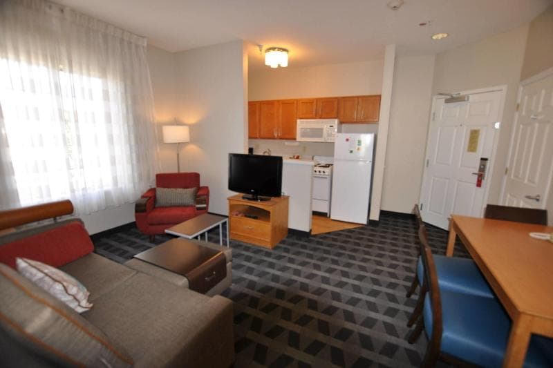 Towneplace Suites Albuquerque Airport 4