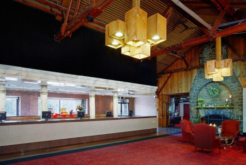 Pocono Palace Resort 5