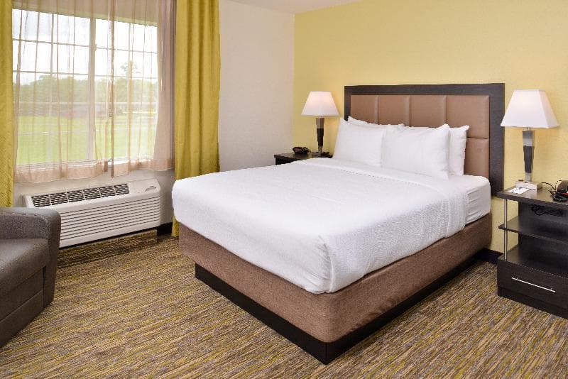 Candlewood Suites Beaumont photo 1