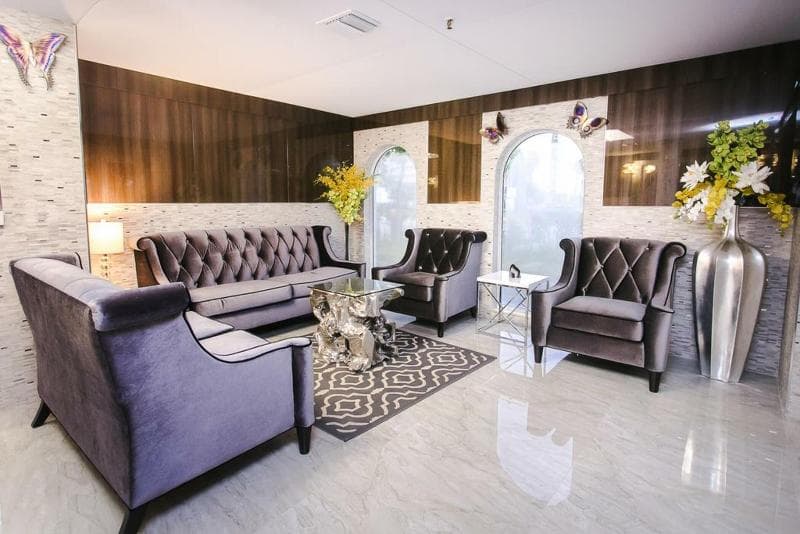 Ocean Beach Palace 3
