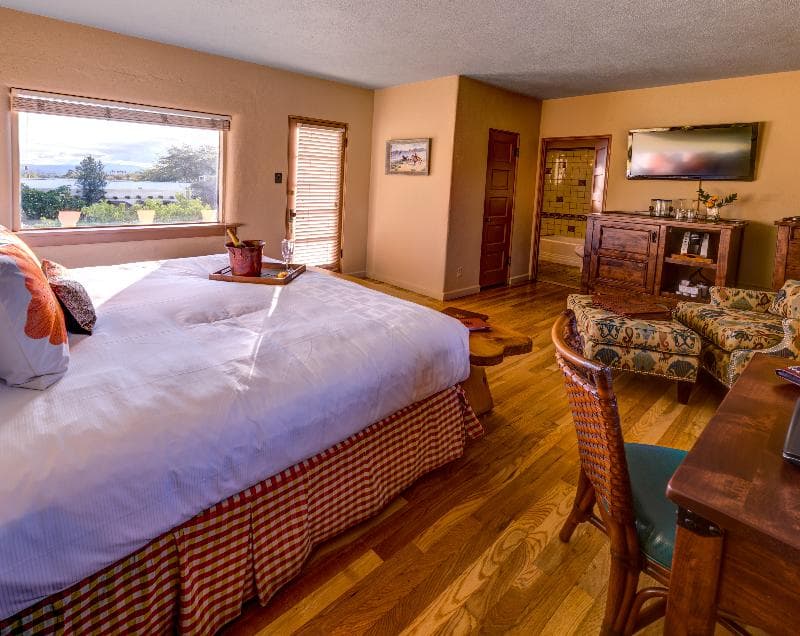 Hacienda Del Sol Guest Ranch Resort 4