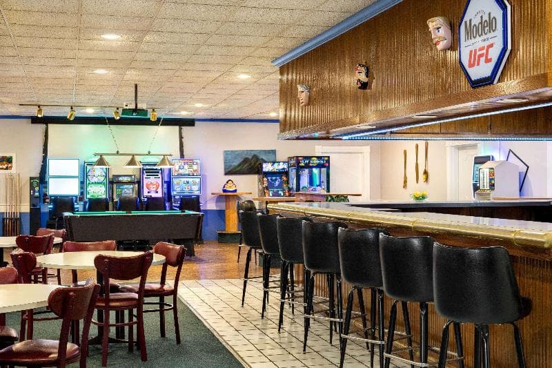 Ramada by Wyndham Richland Center 2