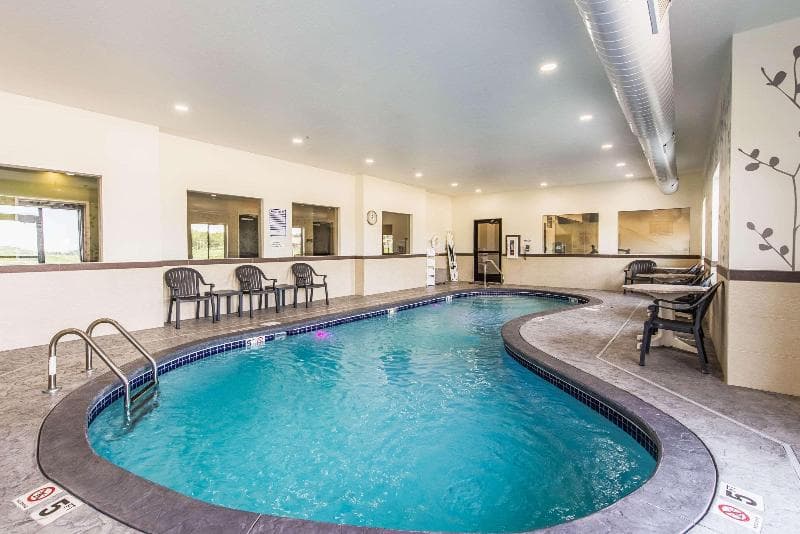 Sleep Inn & Suites 5