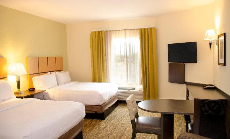 Candlewood Suites York 4