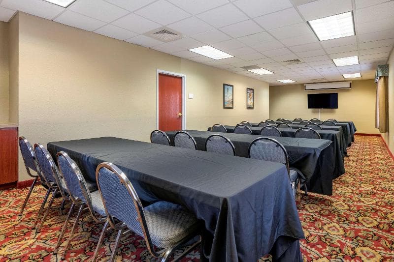 Quality Inn Zephyrhills-Dade City photo 1
