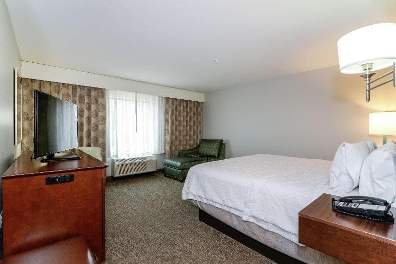 Hampton Inn Brighton 2