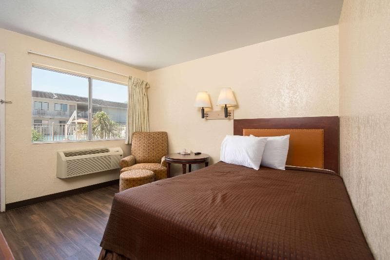 Rodeway Inn Kissimmee Maingate West photo 1