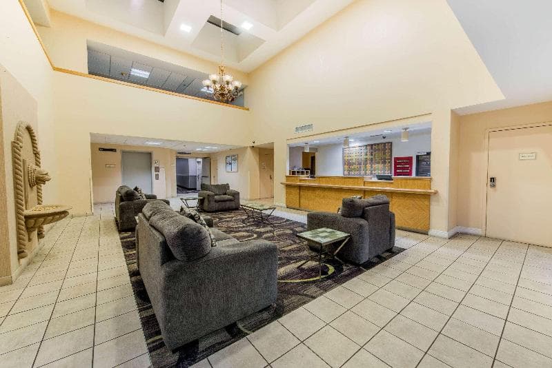 La Quinta Inn & Suites Cypress Creek 4
