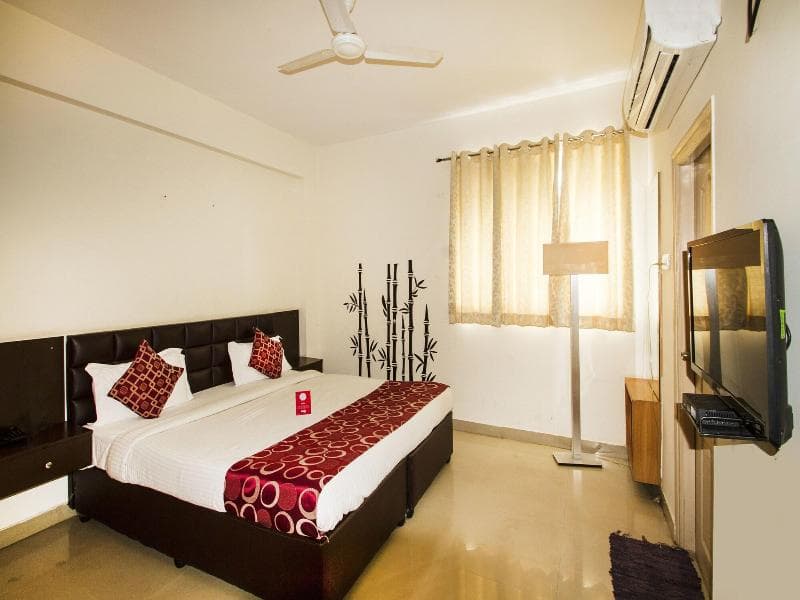 Oyo 10594 Hotel Marie Gold 4