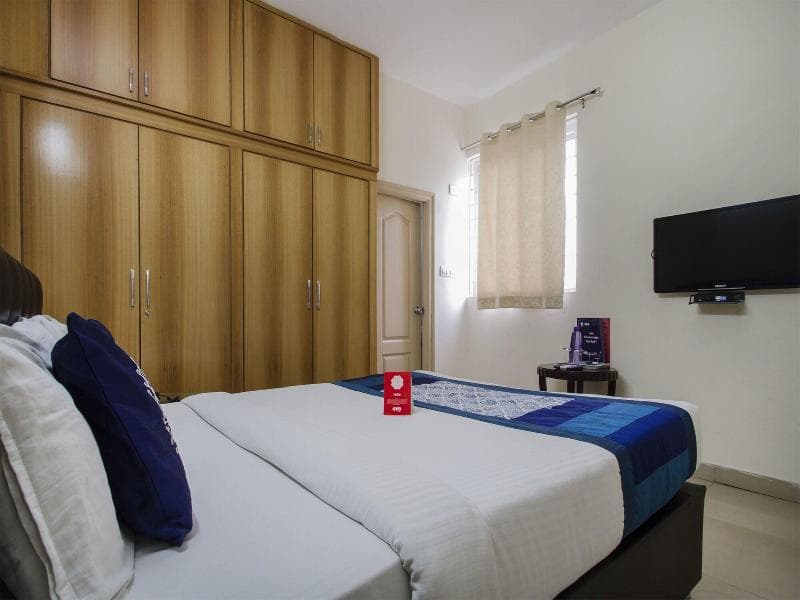 Oyo 10594 Hotel Marie Gold 2