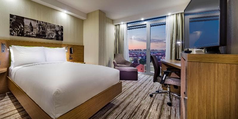 Hampton by Hilton Istanbul Atakoy 5