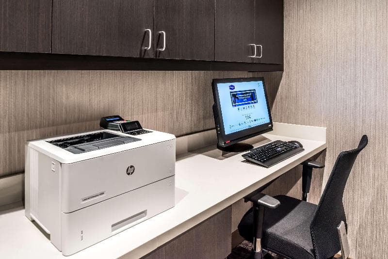 Hampton Inn & Suites Wixom photo 1