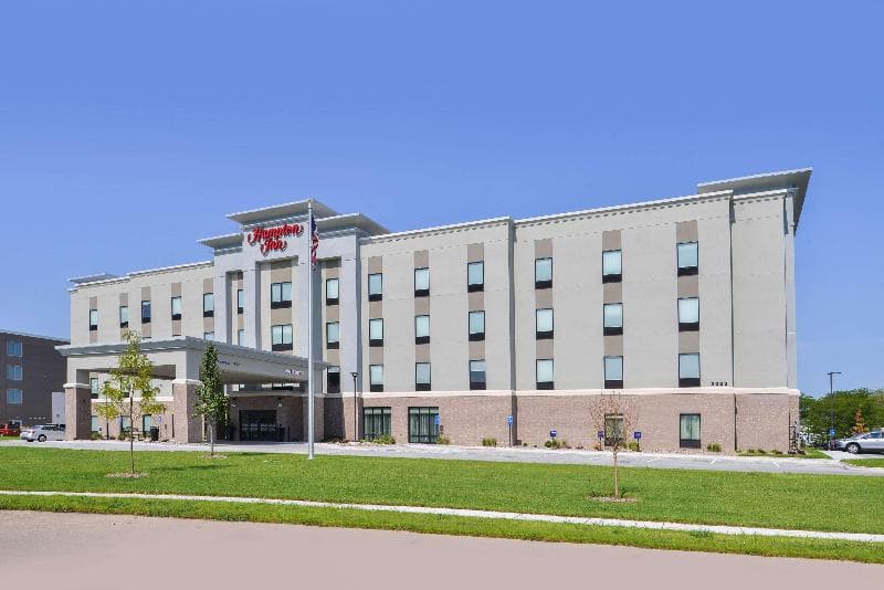 Hampton Inn by Hilton Omaha Airport, IA 3