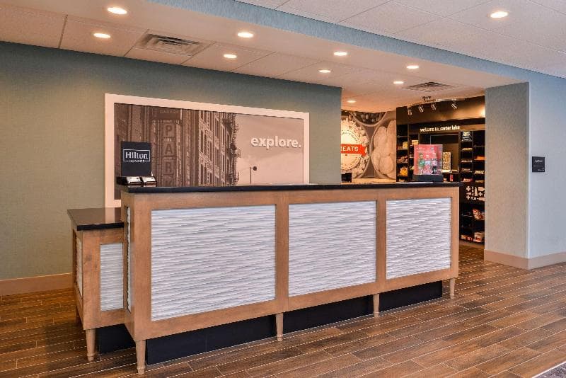 Hampton Inn by Hilton Omaha Airport, IA 4
