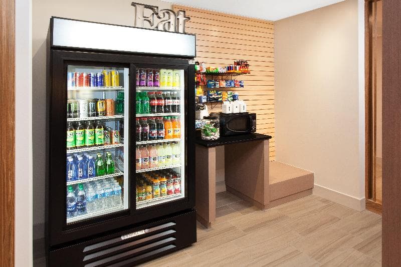 Holiday Inn Express Suites Sterling Heights Detroi 4