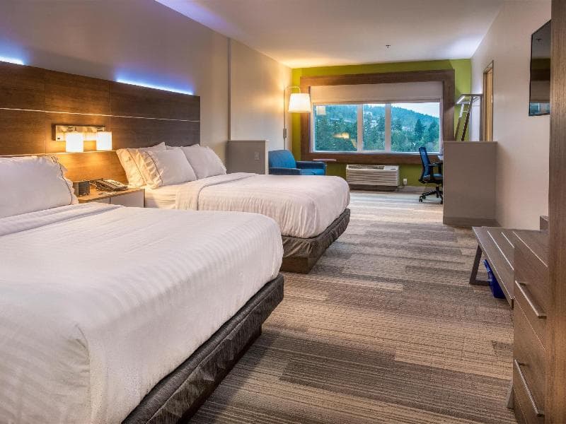Holiday Inn Express & Suites Victoria - Colwood 2