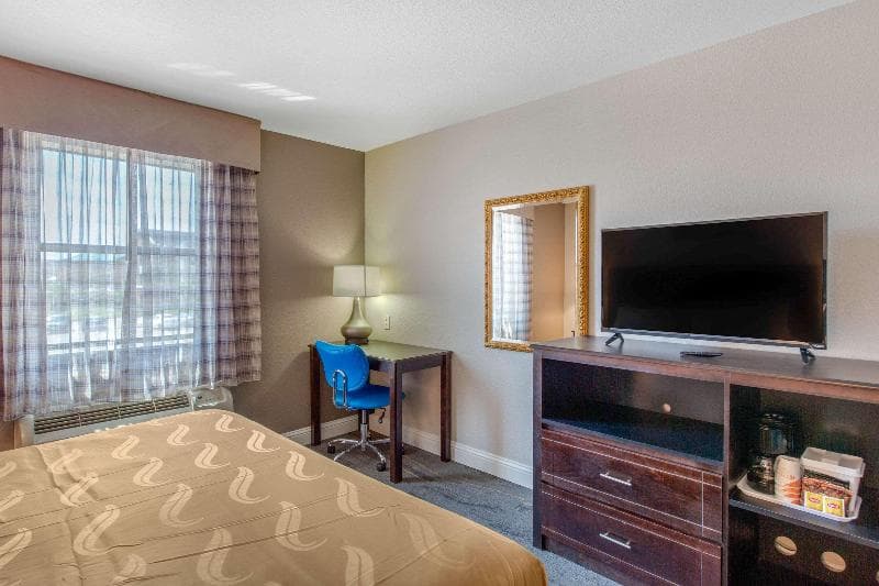 Quality Inn & Suites Port Arthur - Nederland photo 1