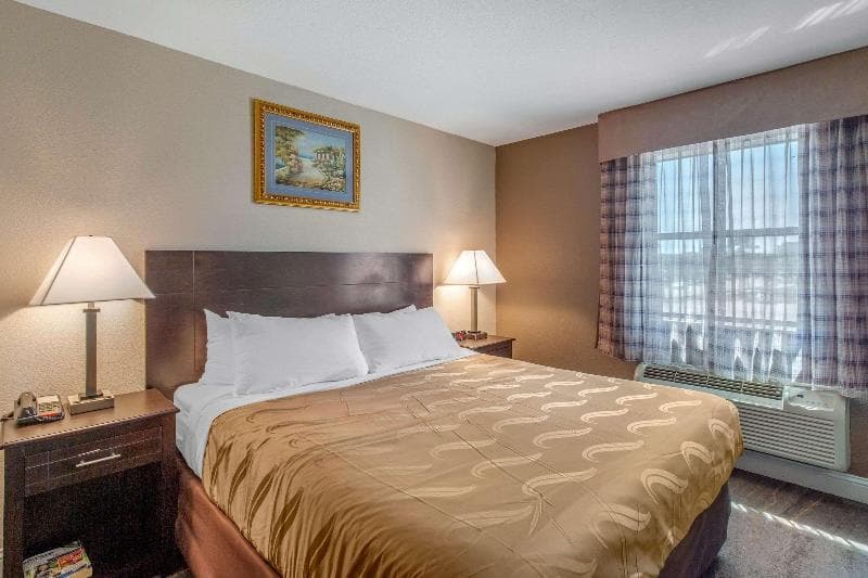 Quality Inn & Suites Port Arthur - Nederland 5