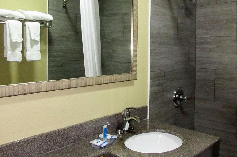 Rodeway Inn photo 1