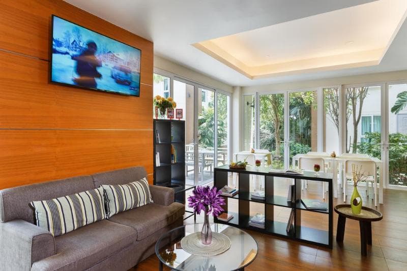 U Tiny Boutique Home 4