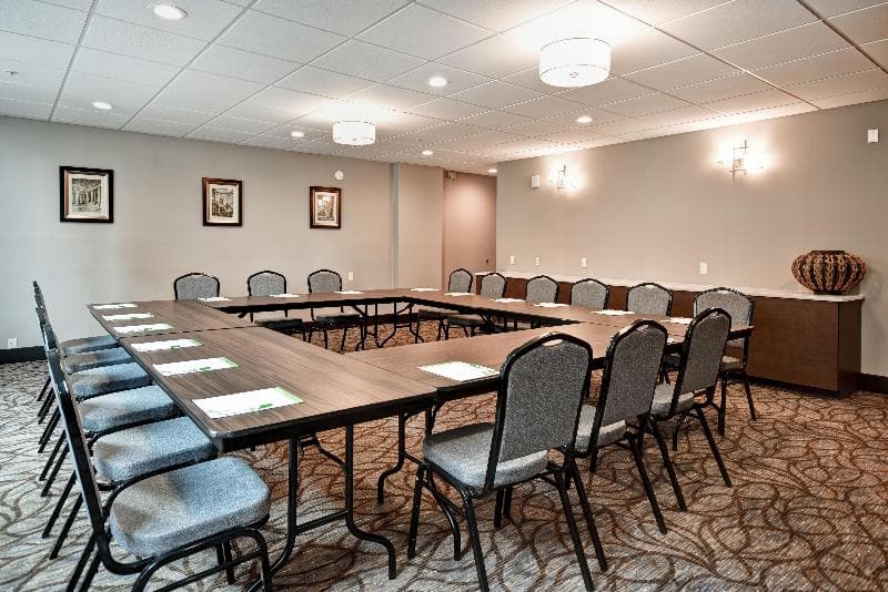 Holiday Inn Lancaster 1
