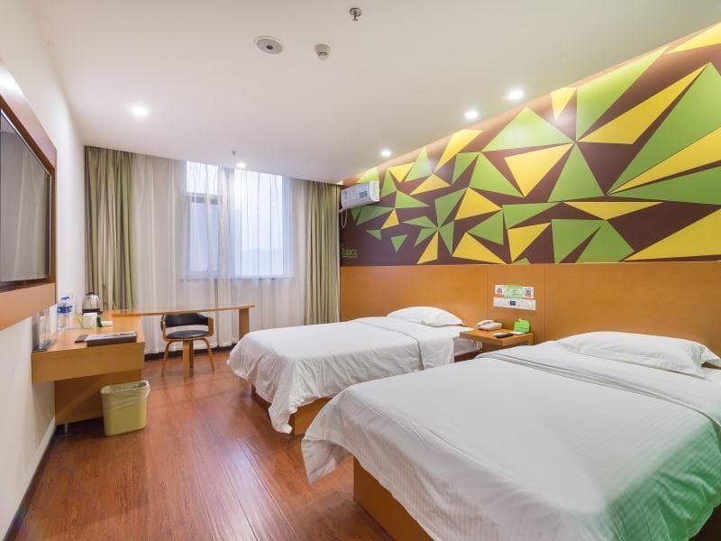 Vatica Jiangsu Xuzhou Wanda Plaza Hotel photo 1