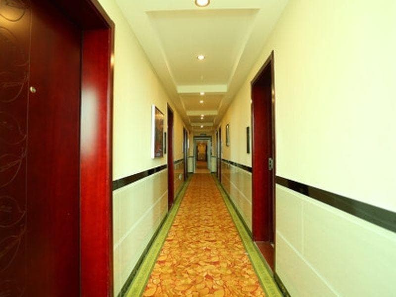 Greentree Inn Guangdong Airport Huaxi Road Express Hotel 5
