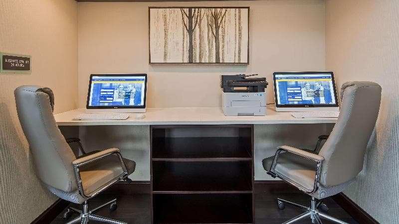 Best Western Premier Alton-St. Louis Area Hotel photo 1