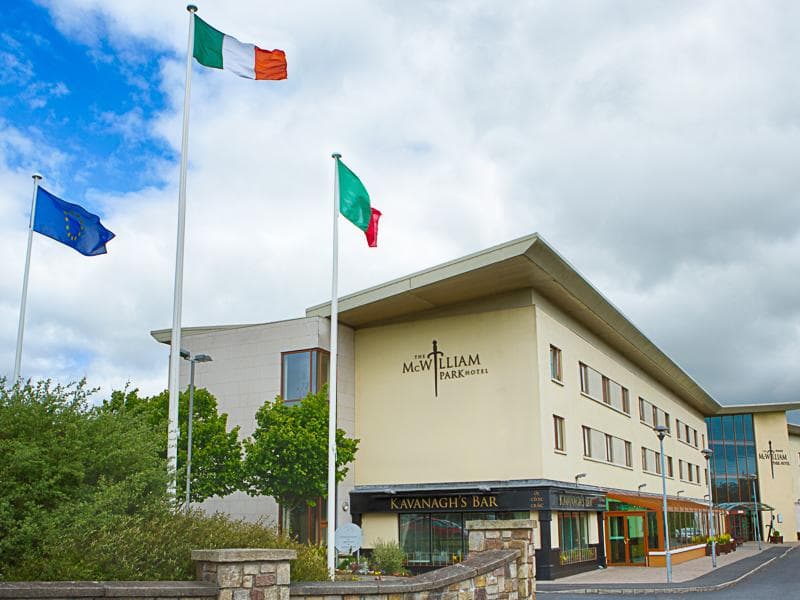 Mcwilliam Park Hotel photo 1
