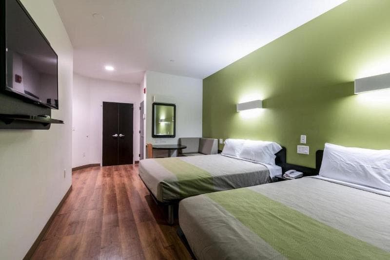 Feather Factory Hotel 5