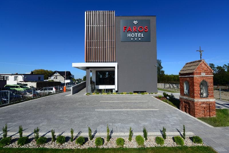 Hotel Faros 2