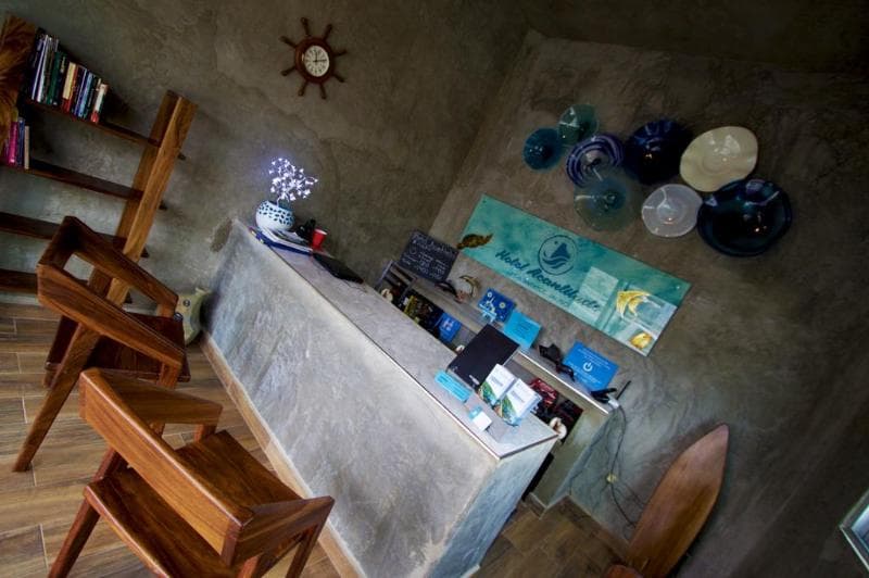 Hotel Acantilado 4