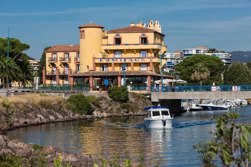 Hotel Ermitage De L’Oasis 1